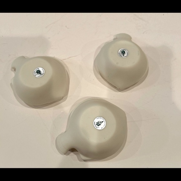 Partylite set of 3 Aqua Pals tea light holders - Picture 2 of 2